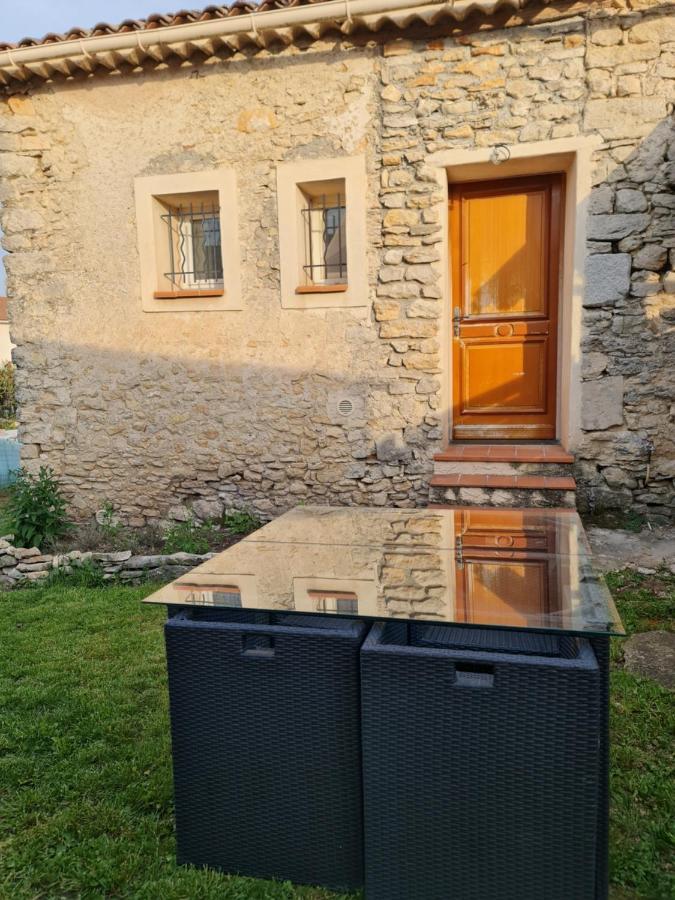 Le Gite De La Badassiere Apartment Forcalquier Exterior photo